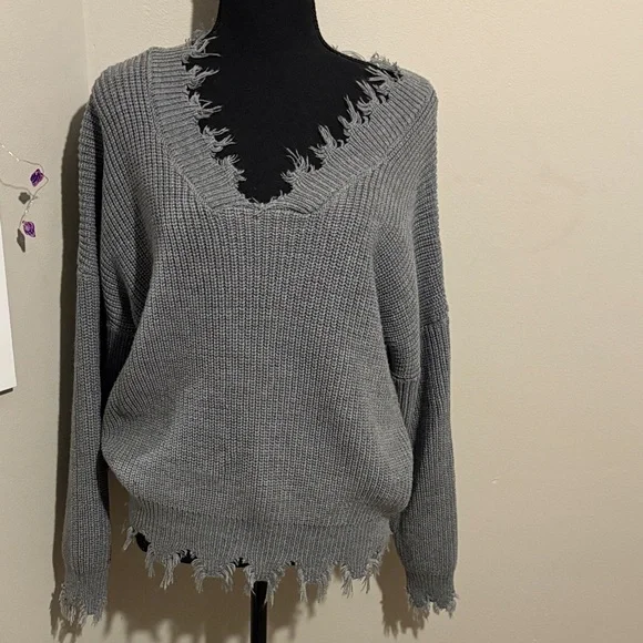 Zenana Outfitters Charcoal V-Neck Sweater - Picture 1 of 10